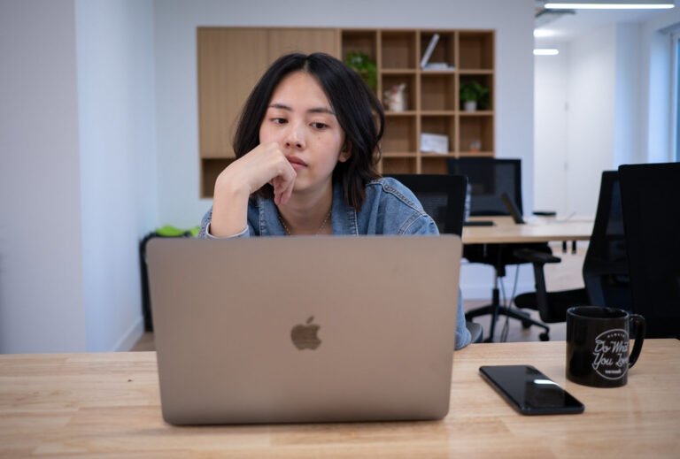 What Is Imposter Syndrome, and How Do Leaders Overcome It?