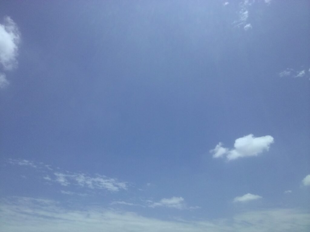 A clear, deep blue sky photographed on a sunny day, illustrating the Rayleigh scattering that gives the sky its color.